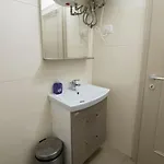 Dragon's Cave Apartman